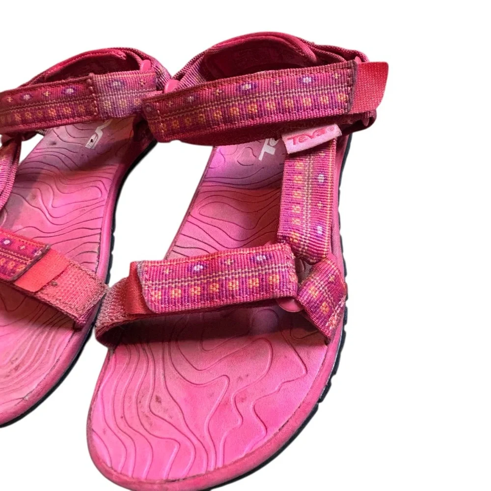 Te a Hurricane 3 Pink Sandals